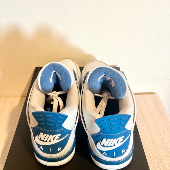Jordan 4 Retro Military Blue size 12 FV5029-141 VNDS with OG BOX - Picture 6 of 11
